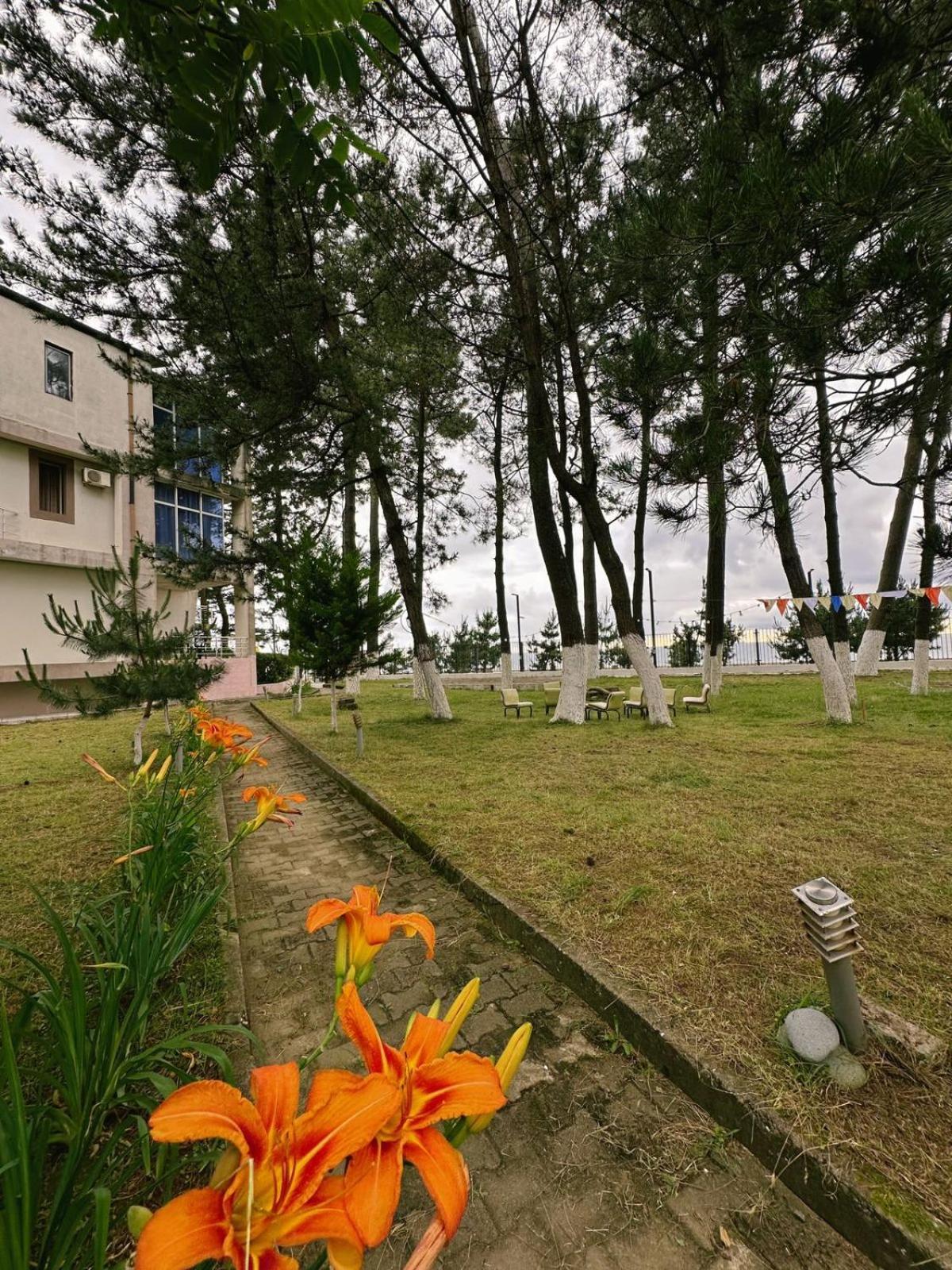 Hotel Solidarity Kobuleti Exterior foto